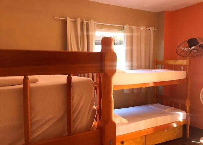 Barra Surf Hostel Florianopolis
