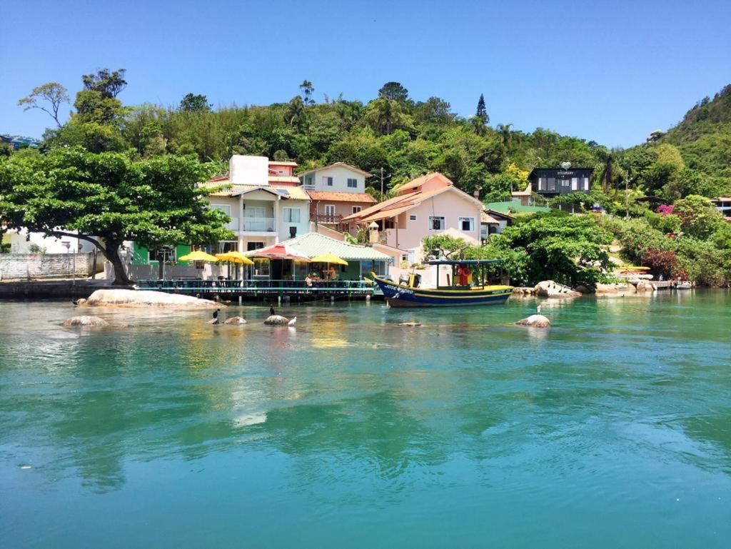Barra Surf Hostel Florianopolis